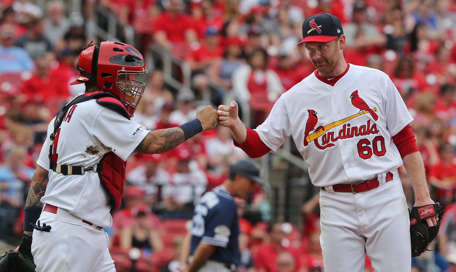 Cards beat the Padres 4-1 Sunday afternoon